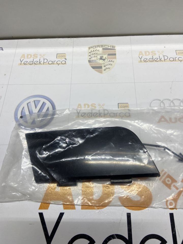 Audi A6 2006-2008 Arka Çeki Demir Kapağı