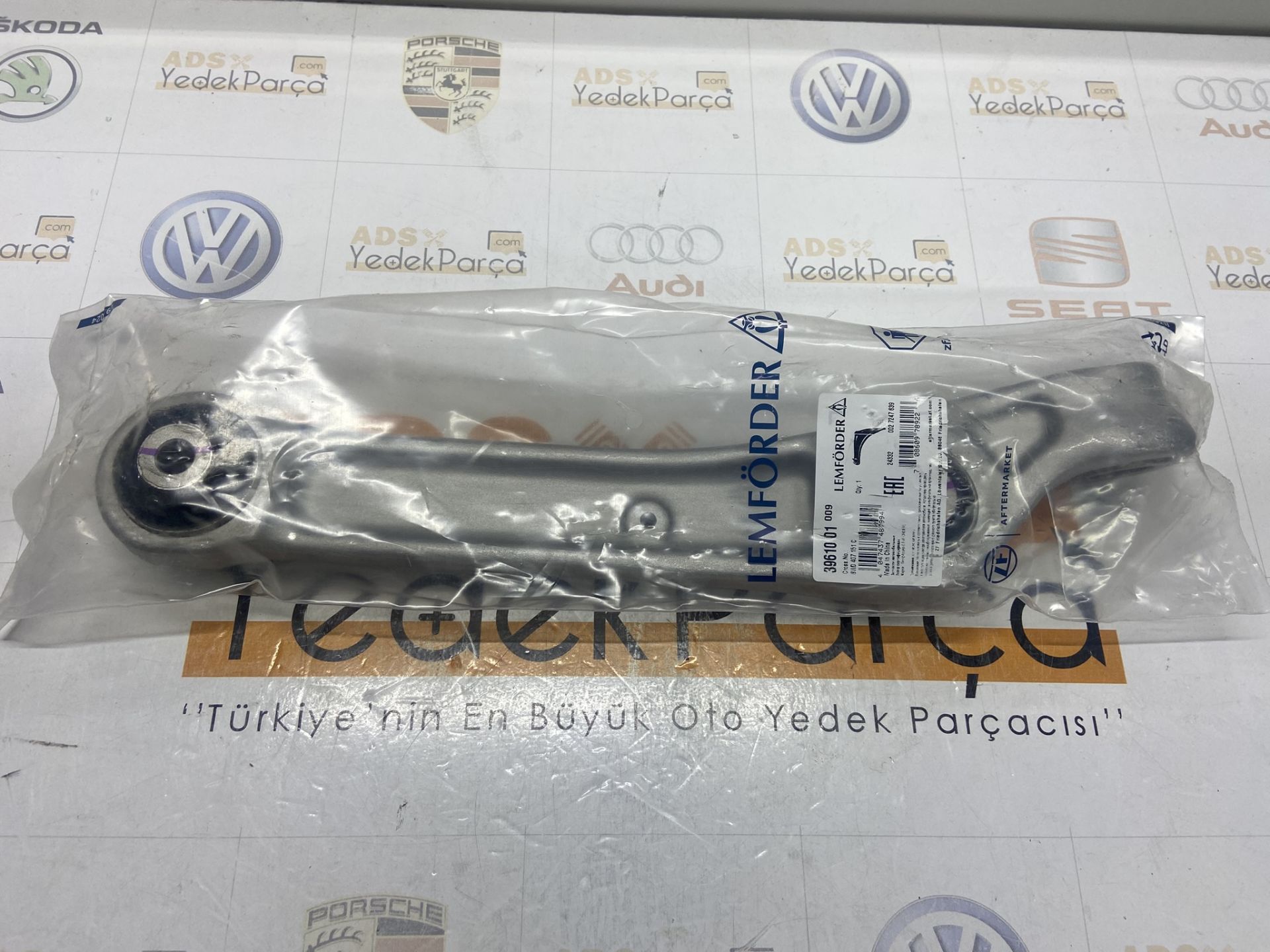 Audi A4 A5 2015 Rotilli Kol Alt Düz Sol Lemförder