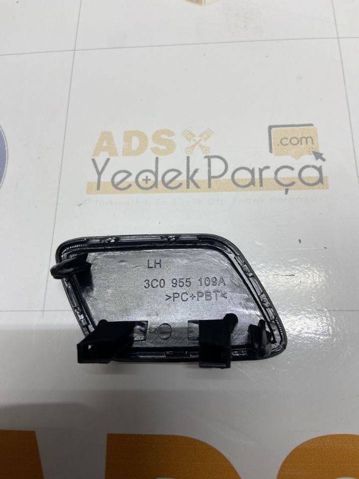 Volkswagen Passat 2006-2011 Sol Far Yıkama Kapağı