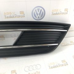 Audi A4 2013-2015 Sağ Sis Kapağı Orijinal 8K0807682B