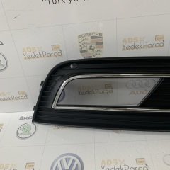 Audi A4 2013-2015 Sağ Sis Kapağı Orijinal 8K0807682B