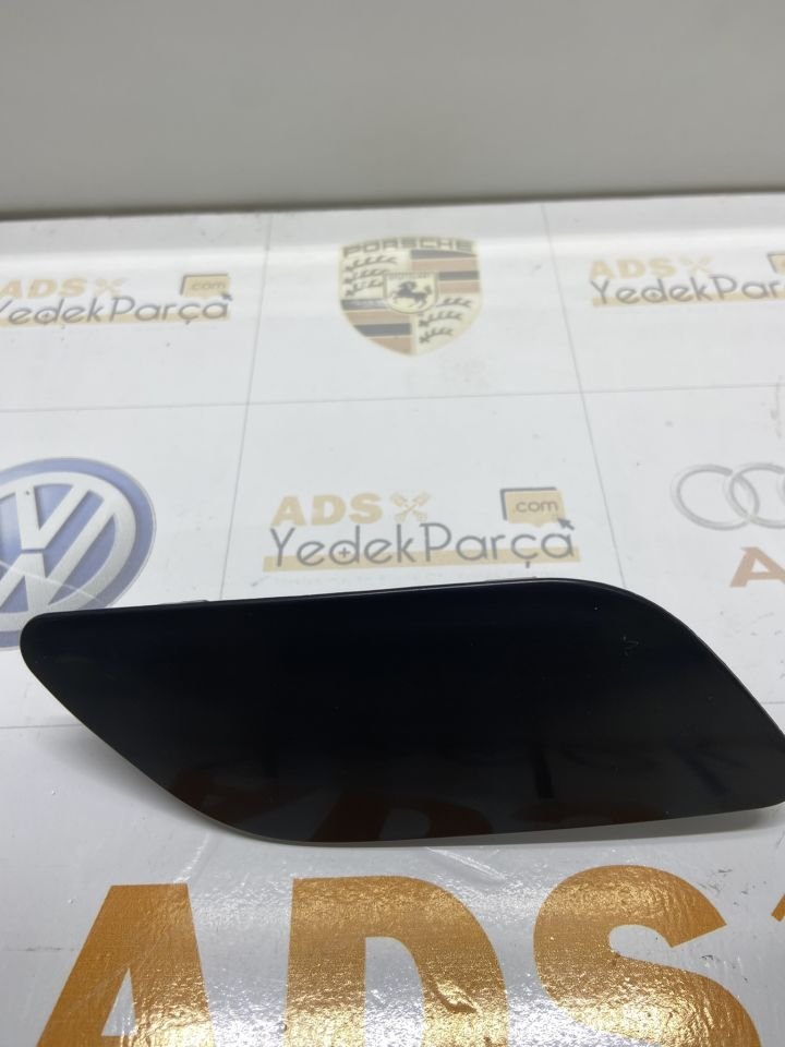 Audi A6 2016-2018 Sağ- Far Yıkama Kapağı