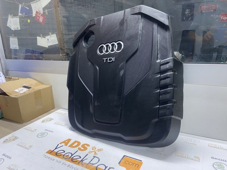 Motor Üst Kapağı Audi  A4 A5 A6 Q5