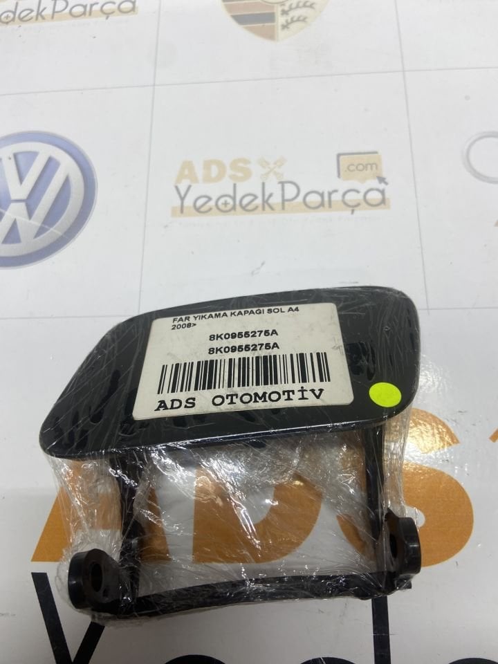 Audi A4 2008 Sonrası Sol Far Yıkama Kapağı