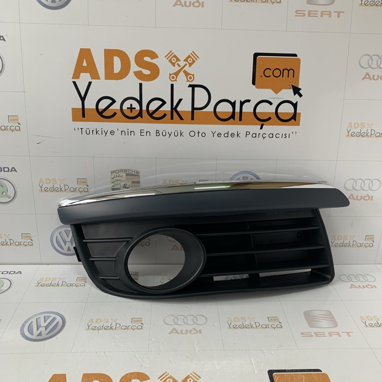 Volkswagen Jetta 2006-2011 Sağ Sis Kapağı Nikelajlı 1K0853666E