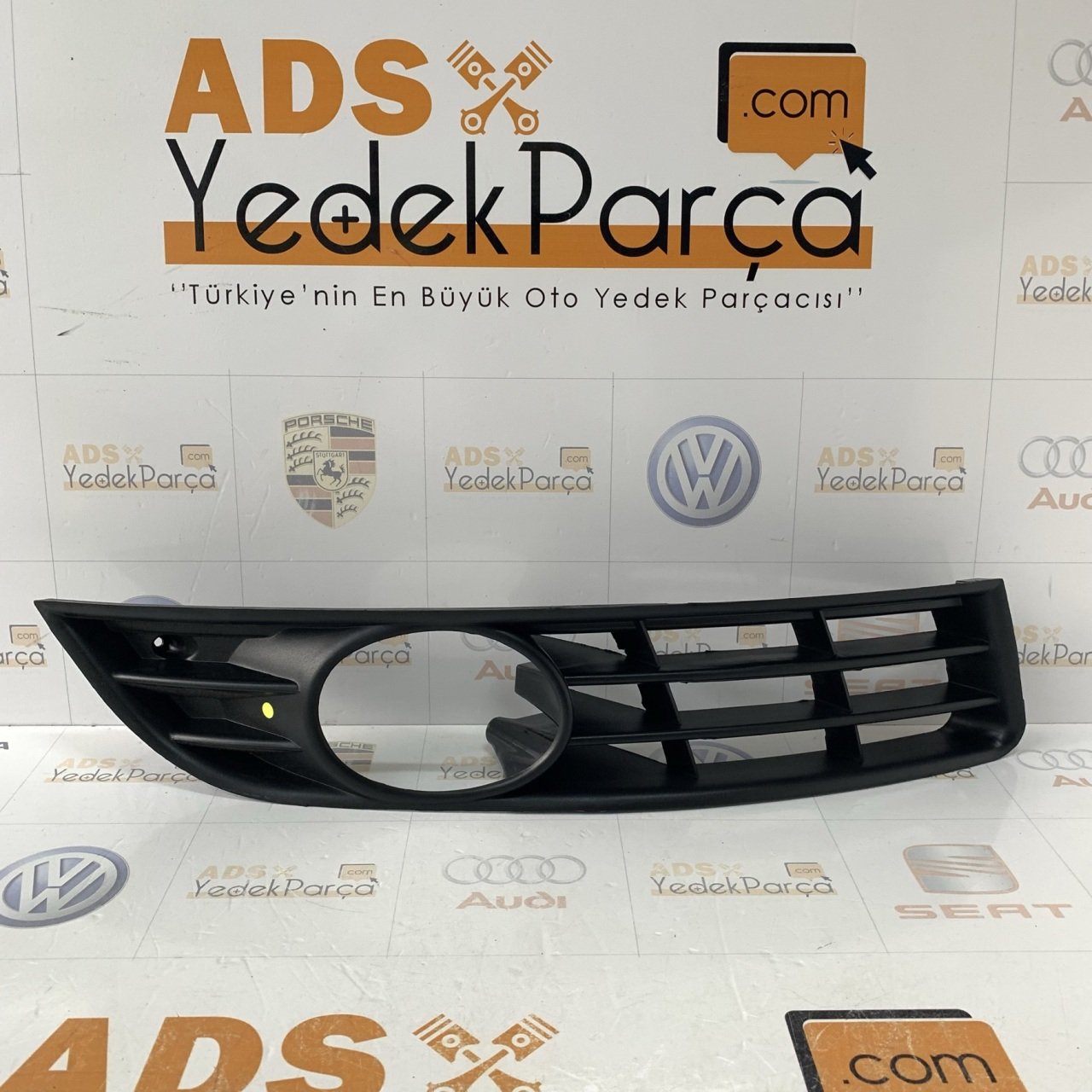 Volkswagen Passat 2006-2011 Sağ Sis Kapağı Taiwan