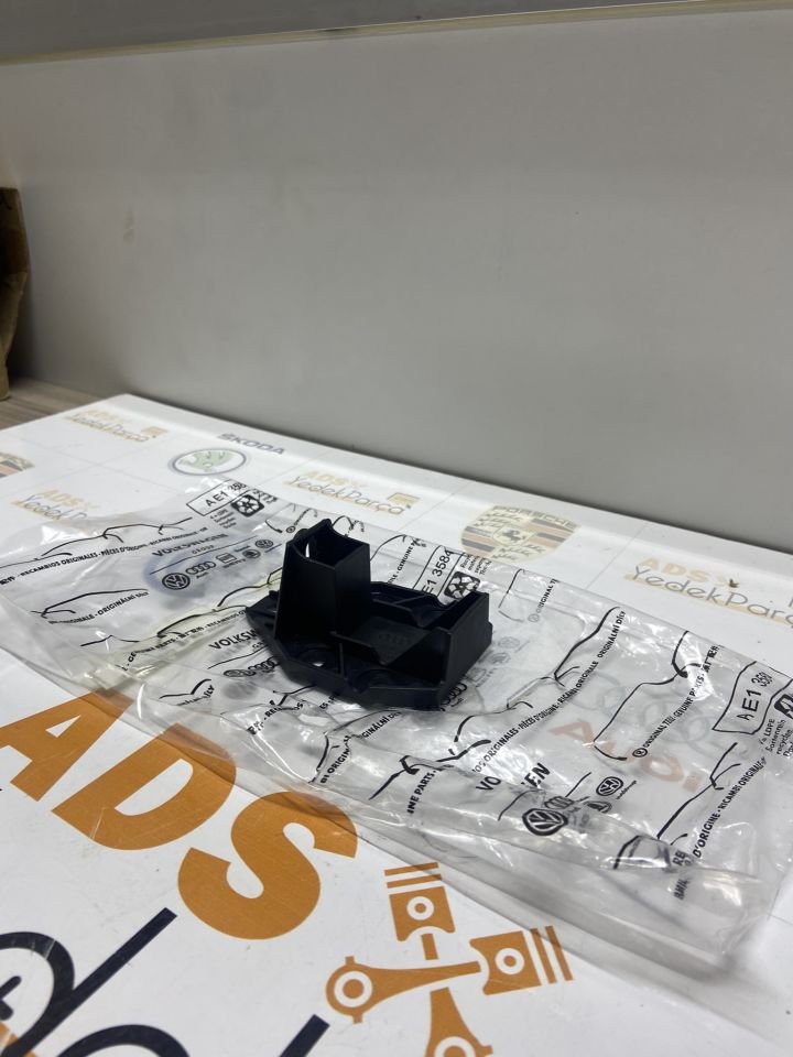 Audi A6 2020 C8 Ön Tampon Demir Darbe Çubuğu Orjinal