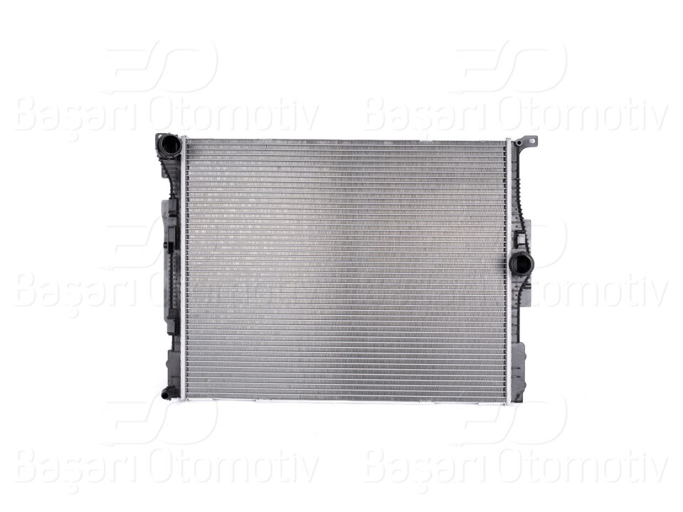 BMW F30 F31 F34 15 >SU RADYATORU BRAZING MT 600X488X22