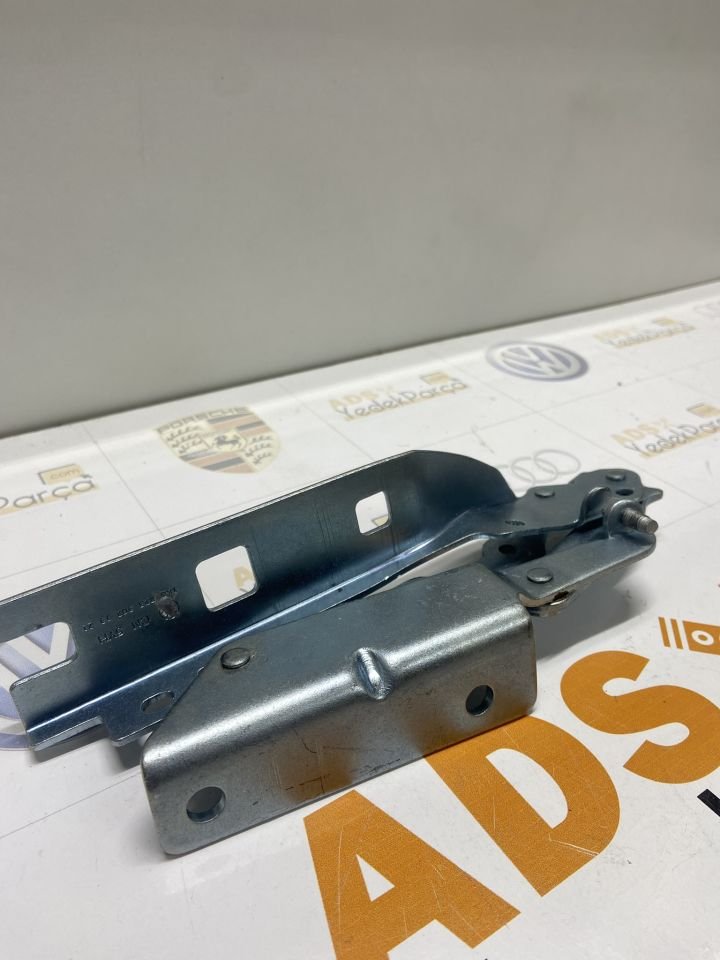 Volkswagen Golf Vı 2009-2013 Motor Kaput Menteşesi Sağ İthal