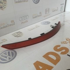 Audi A4 2016 Sonrası Sol Arka Tampon Reflektörü Orijinal