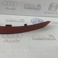Audi A4 2016 Sonrası Sağ Arka Tampon Reflektörü Orijinal