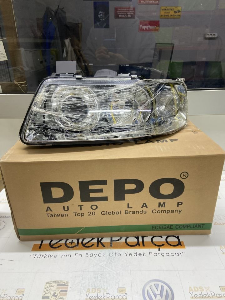 Audi A3 1996-2000 Ön Sol Far Mercekli Depo