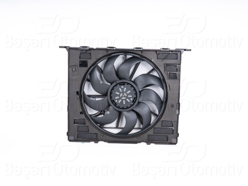 BMW G30 G11 400WFAN MOTORU DAVLUMBAZLI (483MM-4FIS-400W-9KANAT)