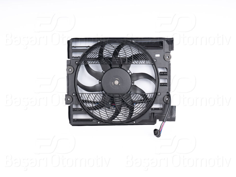 BMW E38 400W 96-98FAN MOTORU DAVLUMBAZLI (400MM-4FIS-200W-10KANAT)