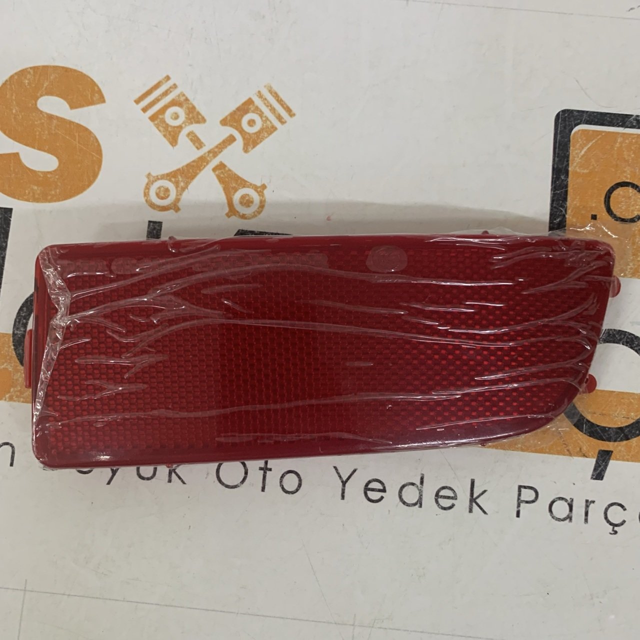 Volkswagen Crafter  Sağ Arka Tampon Reflektörü Orijinal