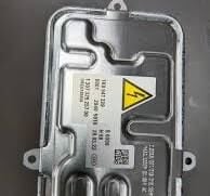 VW PASSAT CC 08-12 TOURAN 06-10 SKODA YETI 09-13FAR BEYNI XENON SOL/SAG (ORJINAL/YENILENMIS)