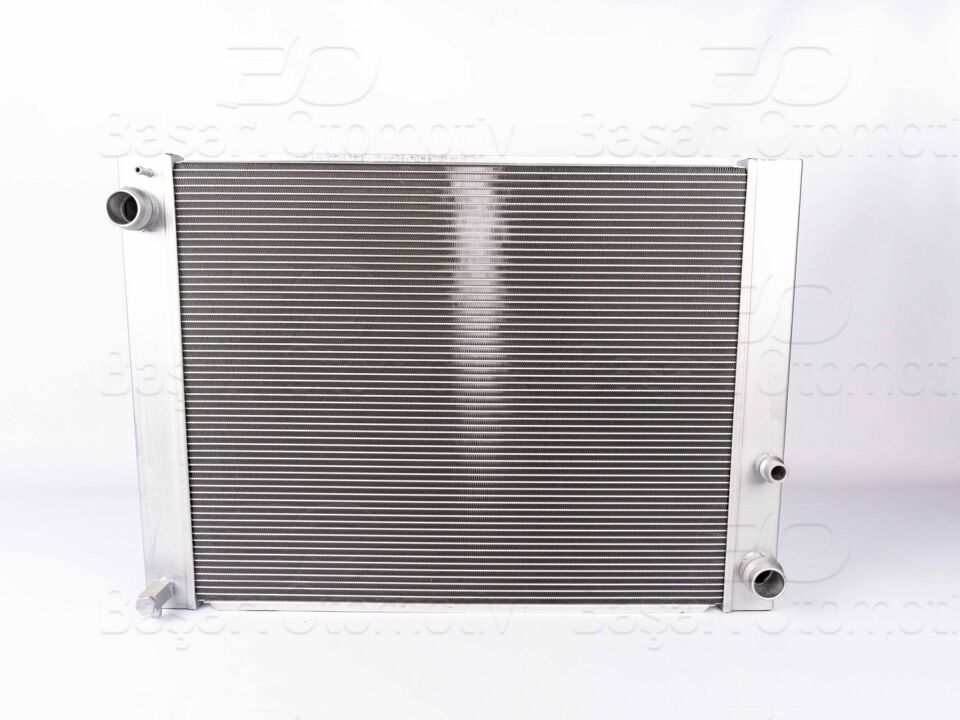 RANGE ROVER 3.0TD 02>SU RADYATORU BRAZING MT-AT 605X498X40