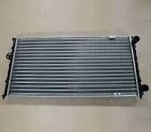 VW POLO CLASSIC 1.6 AFT 95 >SU RADYATORU MEKANIK MT 628X322X23