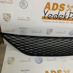 Seat İbiza 2008-2013 Ön Tampon Alt Orta Izgara