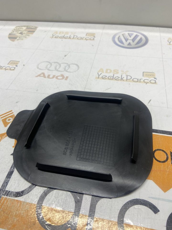 Volkswagen Jetta 2015 Sonrası Sağ Davlumbaz Kapağı