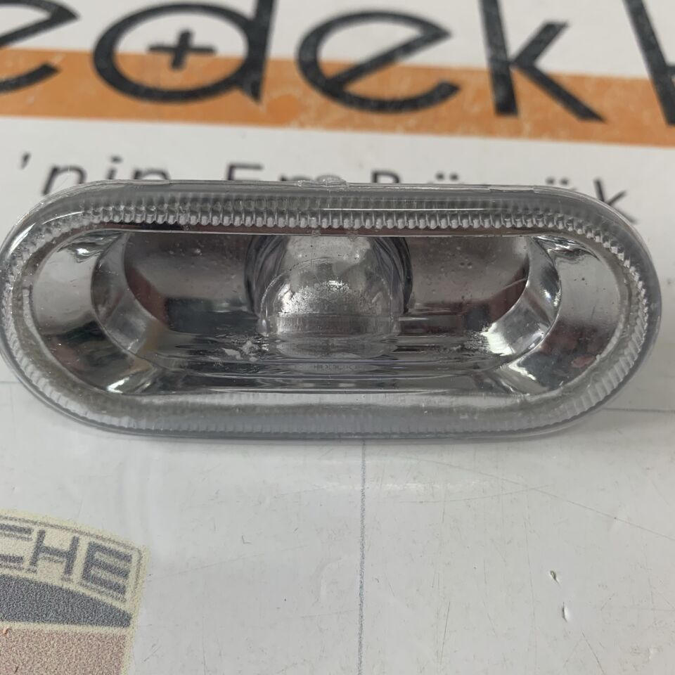 SEAT LEON IBIZA TOLEDO 02 >CAMURLUK SINYALI ICI BEYAZ