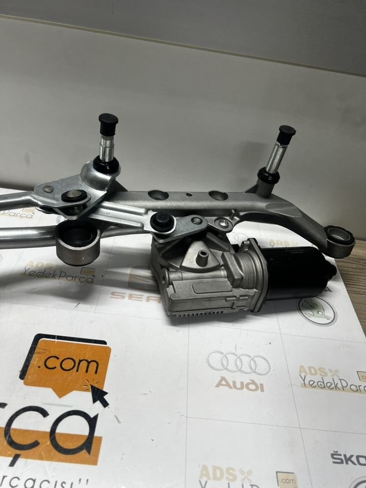 Audi Cayenne Touareg Cayenne  Ön Silecek Motoru Mekanizmalı