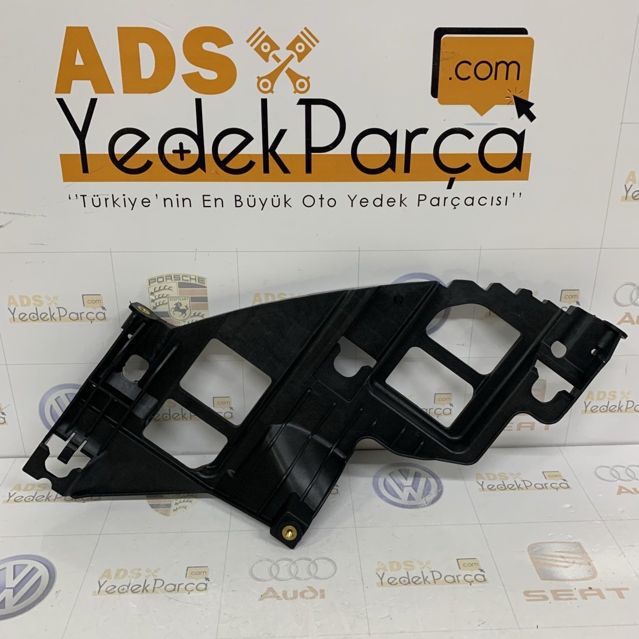 Volkswagen Golf Vı 2009-2013 Ön Tampon Bağlantıı Braketi Sol İthal