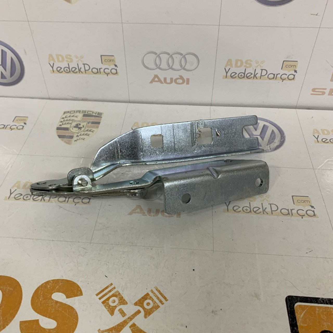 Volkswagen Golf Vı 2009-2013 Motor Kaput Menteşesi Sol İthal