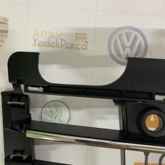 Volkswagen Beetle 2012-2016 Ön Tampon Orta Izgara Kromlu Sensörsüz
