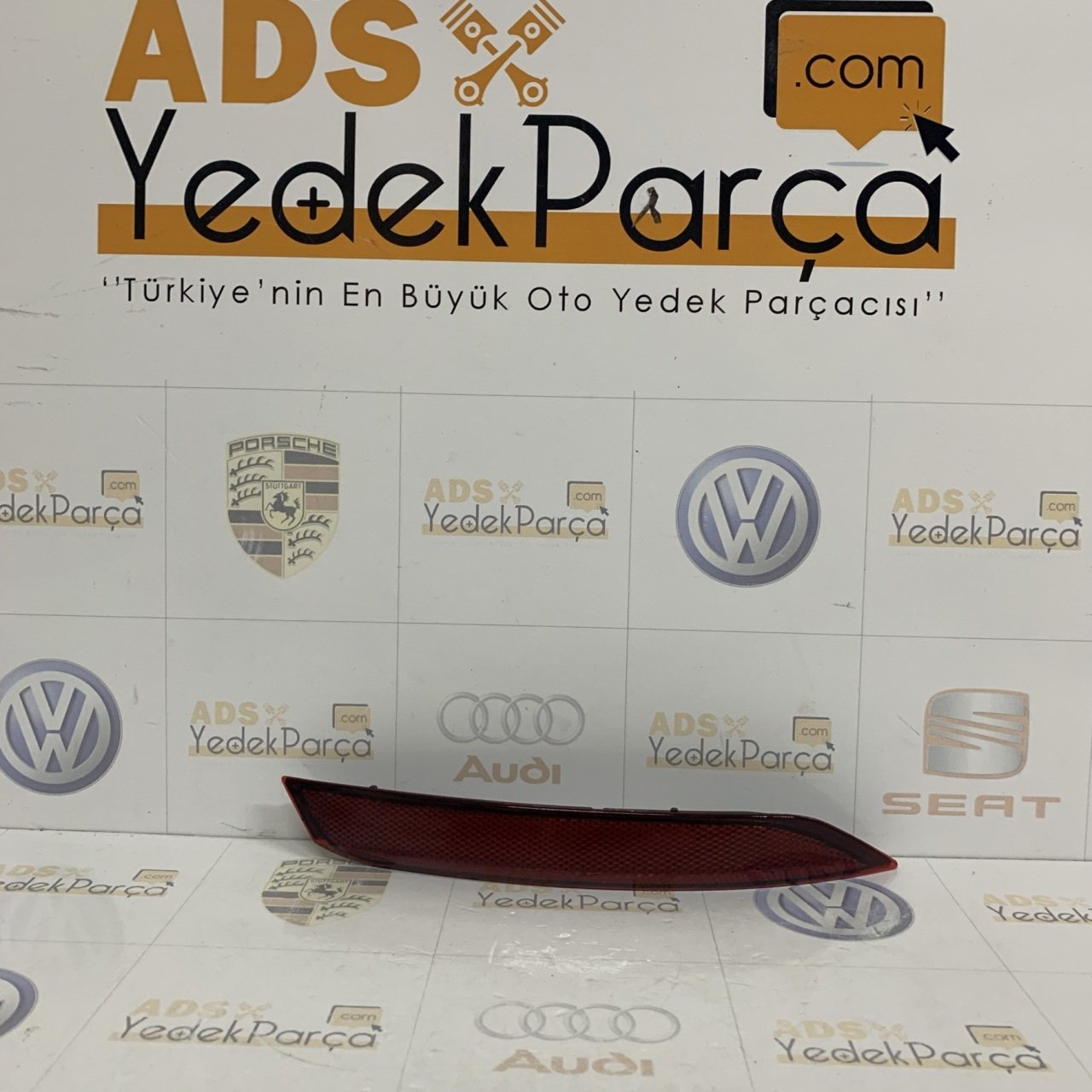 Volkswagen Polo Arka Tampon Reflektörü Sağ İthal