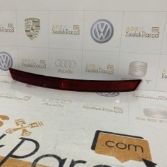 Skoda Süperb 2015 Sonrası Sol Arka Tampon Reflektörü Orjinal