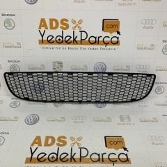 Volkswagen Beetle 2005-2010 Ön Tampon Orta Izgara İthal