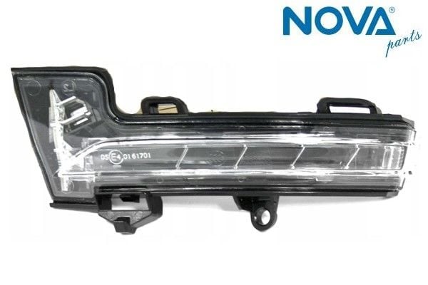 Skoda Octavia Sol Ayna Sinyali Beyaz 2013-2021 5E0949101