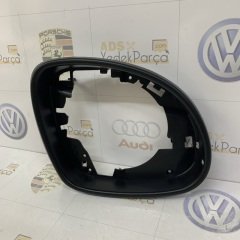 Volkswagen Tiguan 2008-2013 Sağ Ayna Çerçevesi İthal