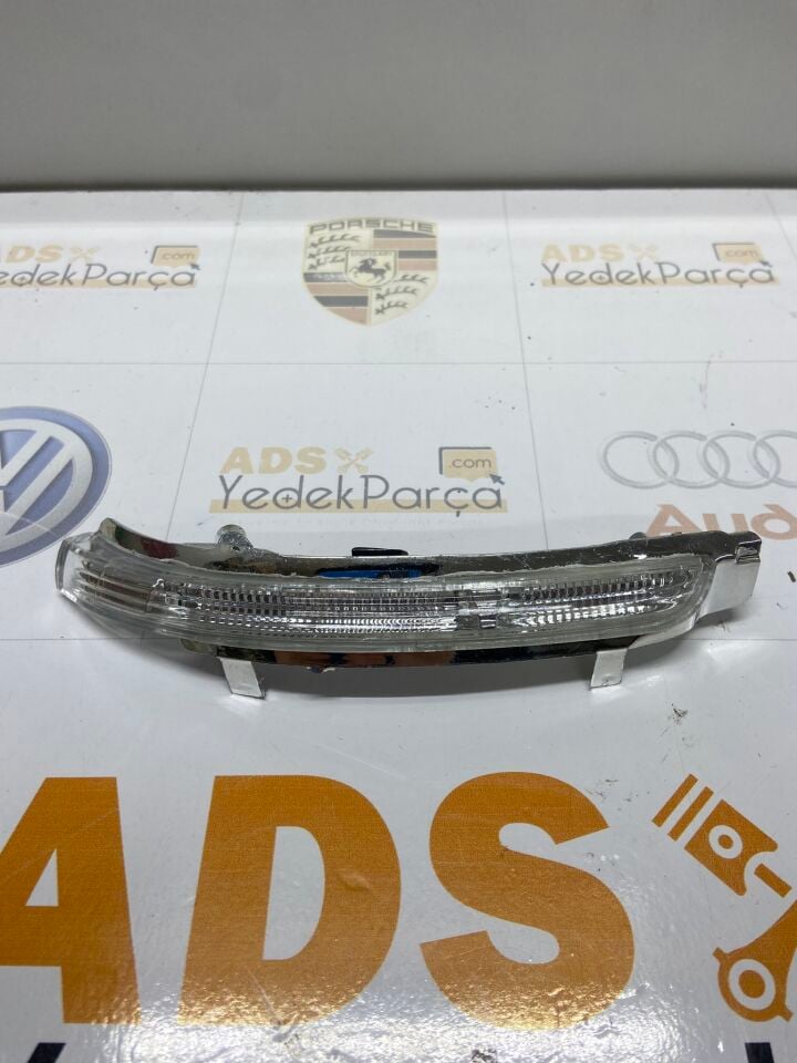 3T0949101 - Skoda Octavia Superb Rapid Sol Ayna Sinyali Sıfır