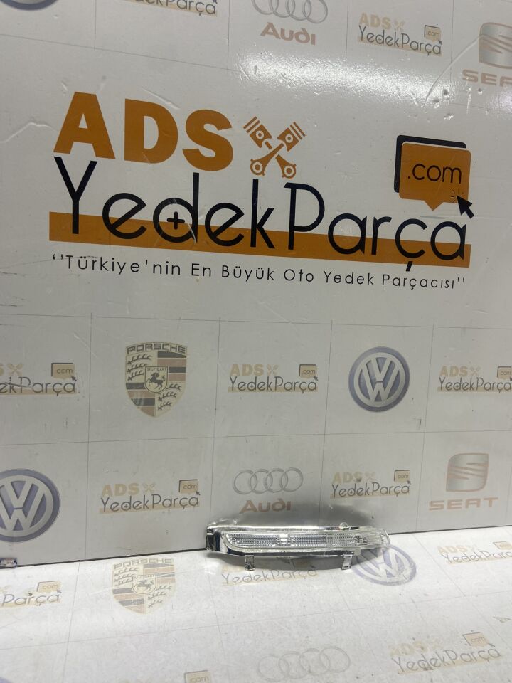 3T0949101 - Skoda Octavia Superb Rapid Sol Ayna Sinyali Sıfır