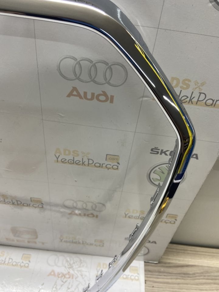 Audi A6 2014-2020 Ön Panjur Kromu