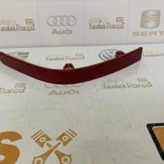 Volkswagen T7 2016 Sonrası Sol Arka Tampon Reflektörü