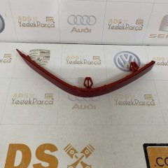Volkswagen T7 2016 Sonrası Sol Arka Tampon Reflektörü