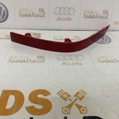 Volkswagen T7 2016 Sonrası Sağ Arka Tampon Reflektörü
