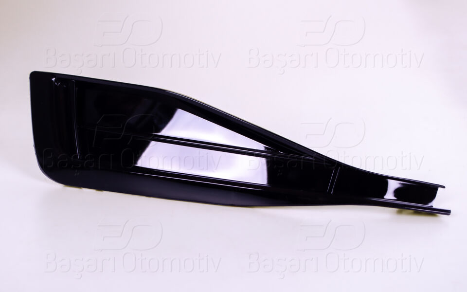 Volkswagen Passat Sol Sissiz Tampon Izgarası Parlak Siyah (2019 Model ve Sonrası)