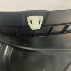 Audi A4 2016 Sonrası Sağ Ön Uç Davlumbaz