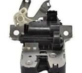 VW PASSAT (3G2) 14>/ AUDI A4 (8W2) 15-19/ A6 (4A2) 19>/ A8 (4N2) 17>BAGAJ KAPAK KILIDI