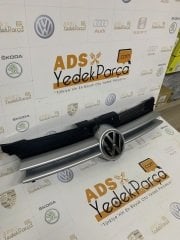 Volkswagen Golf 4 Ön Panjur Gri Renk Logolu Orijinal 1J0853653C
