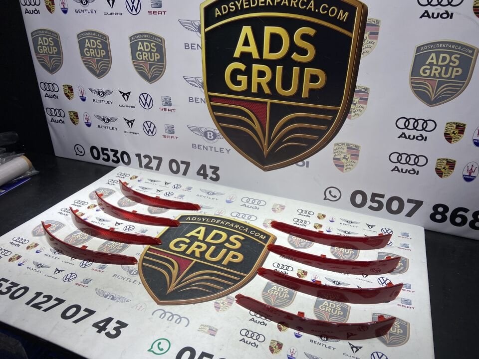 SKODA OCTAVİA 2013-2017 ARKA SAĞ REFLEKTÖR 5E5945106