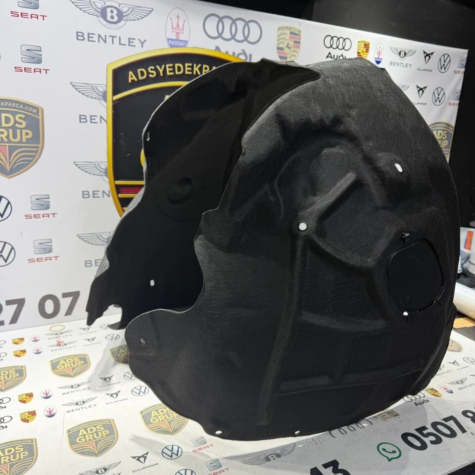 Audi A6 C7 Sol Ön Halı Davlumbazı 4G0821133