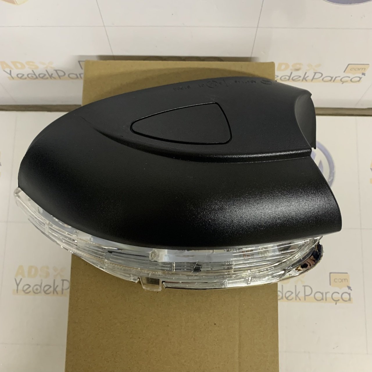 Volkswagen Golf Vı Sağ Ayna Sinyali 5K0949102