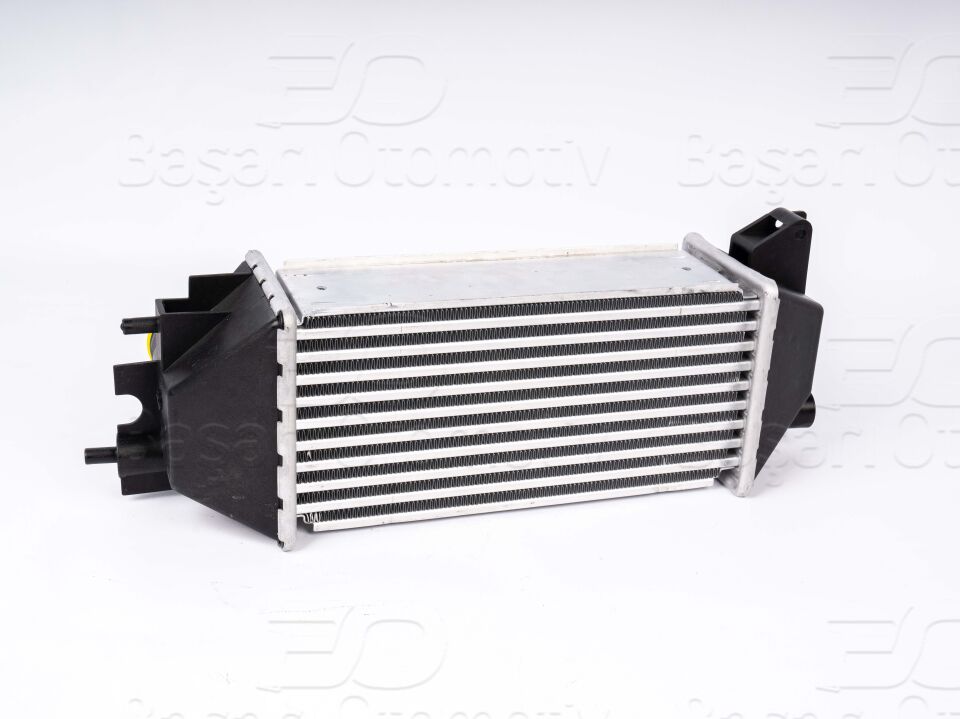 LAND ROVER FREELANDER 1 (L314) 2.0 DI 98-00TURBO RADYATORU (INTERCOOLER) 292X133X85