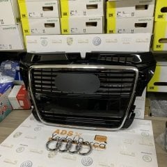 Audi A3 2009 Sonrası Ön Panjur Armalı Piano Black Orijinal 8P0853651M