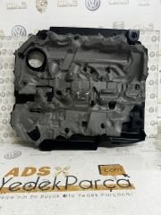 Audi A3 A1 Motor Üst Kapağı İzalasyonlu 04L103925K
